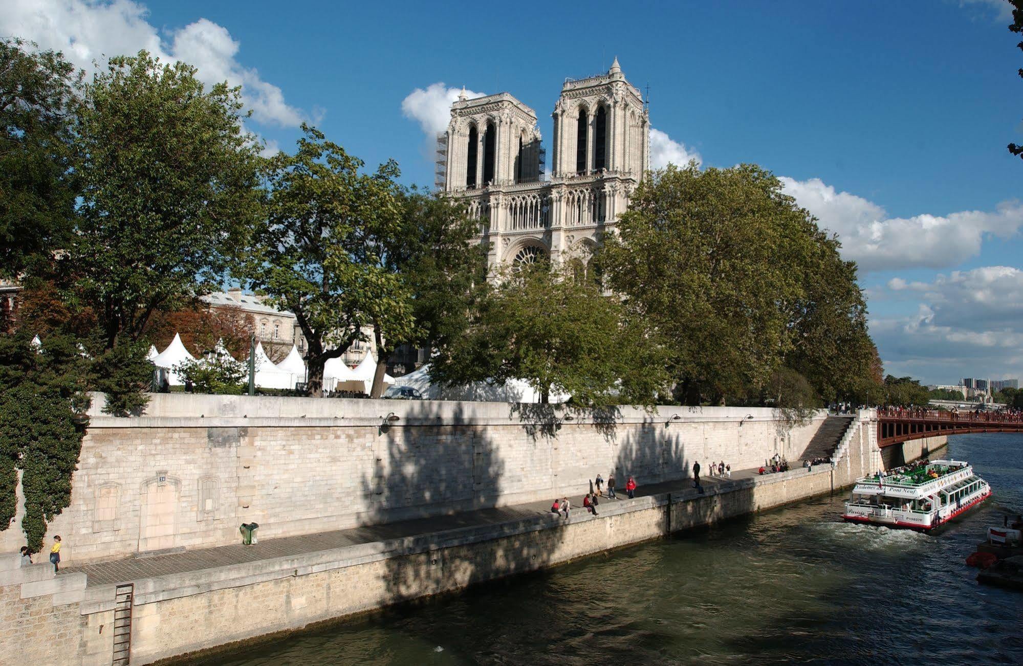 Hotel Hospitel Paris Luaran gambar
