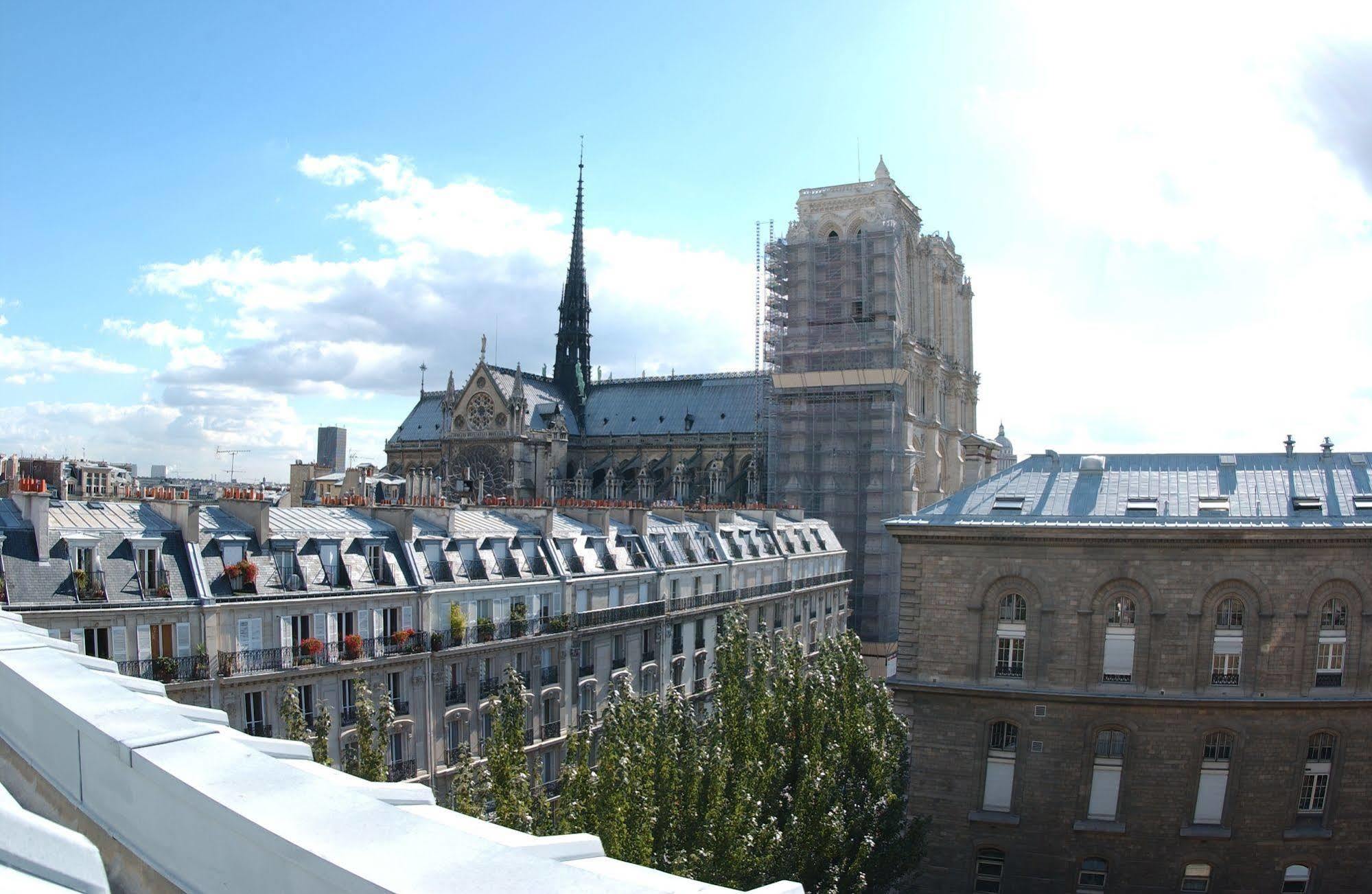 Hotel Hospitel Paris Luaran gambar